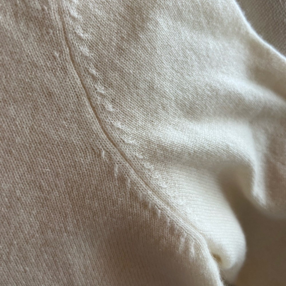 💎EUC💎 3/4 Sleeve Cashmere Cream Sweater - Picture 7 of 7